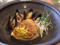 白身魚のワイン蒸し