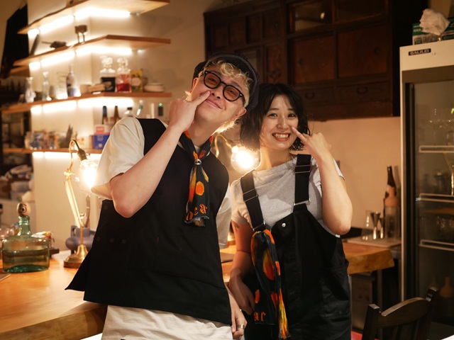 居酒屋の奥にそばとスイーツが食べられる”秘密の部屋“があるらしい…！？国分寺に「near（ニア）」が開業。「猿乃拳」Romanが提案する「バーと喫茶店と居酒屋の中間」
