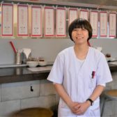 ギョウザ&ウーロン茶ビールがウリの「大衆ギョーザスタンド ウーロン」が馬喰横山に開業。「Union Sand Yard」「NIHONBASHI BREWERY.」などを展開するZOTの新業態 ギョウザ&ウーロン茶ビールがウリの「大衆ギョーザスタンド ウーロン」が馬喰横山に開業。「Union Sand Yard」「NIHONBASHI BREWERY.」などを展開するZOTの新業態