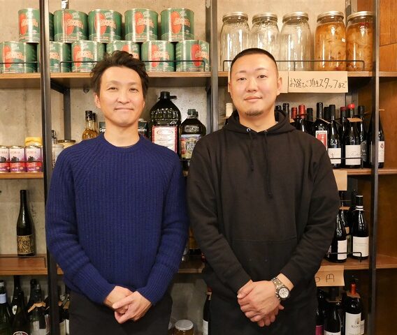 日暮里に「立ち飲みワイン 荒川STAND」が開業。知る人ぞ知る奇跡の立ち飲み「世田谷STAND」がパッション・インサイドとタッグを組み、街にワインカルチャーを根付かせる！