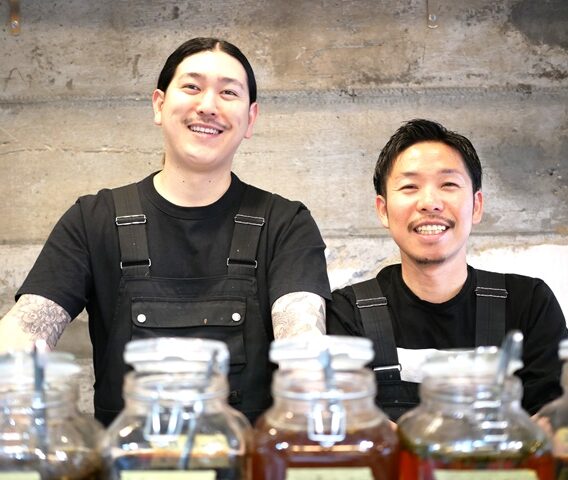 大井町に「CHA（チャ）」がオープン。「固定概念を崩す」お茶割り×ビストロを提案する5坪の立ち飲み、人が交わる“社交場”目指し、現在は月商300万円に