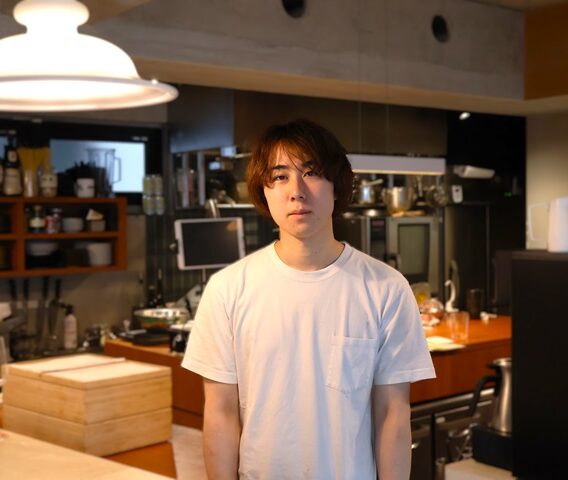 下北沢に「where（ウェア）」がオープン！ミシュラン一つ星「レガーロ」出身シェフが独立、カフェとディナー、そして深夜はバーのフリースタイルで営業する「おいしい居場所」
