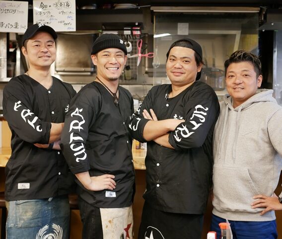 吉祥寺「呑・燃・喰じぃま」が「売虎じぃま」にリニューアル。鮮度抜群“生モツ”のもつ焼き、来店目的になる強いコンテンツを携え人間力だけに頼らない運営を目指す 吉祥寺「呑・燃・喰じぃま」が「売虎じぃま」にリニューアル。鮮度抜群“生モツ”のもつ焼き、来店目的になる強いコンテンツを携え人間力だけに頼らない運営を目指す