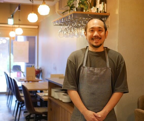 西小山に「中華とワインのおみせ ラララ」が開業。「よなよなビアワークス」「モーモーパラダイス」のワンダーテーブル出身の元中華料理人、創作中華をワインとゆっくり楽しむ店